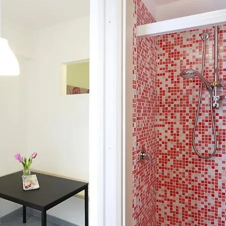 Santa Monaca 23 - Sweet Dreams In